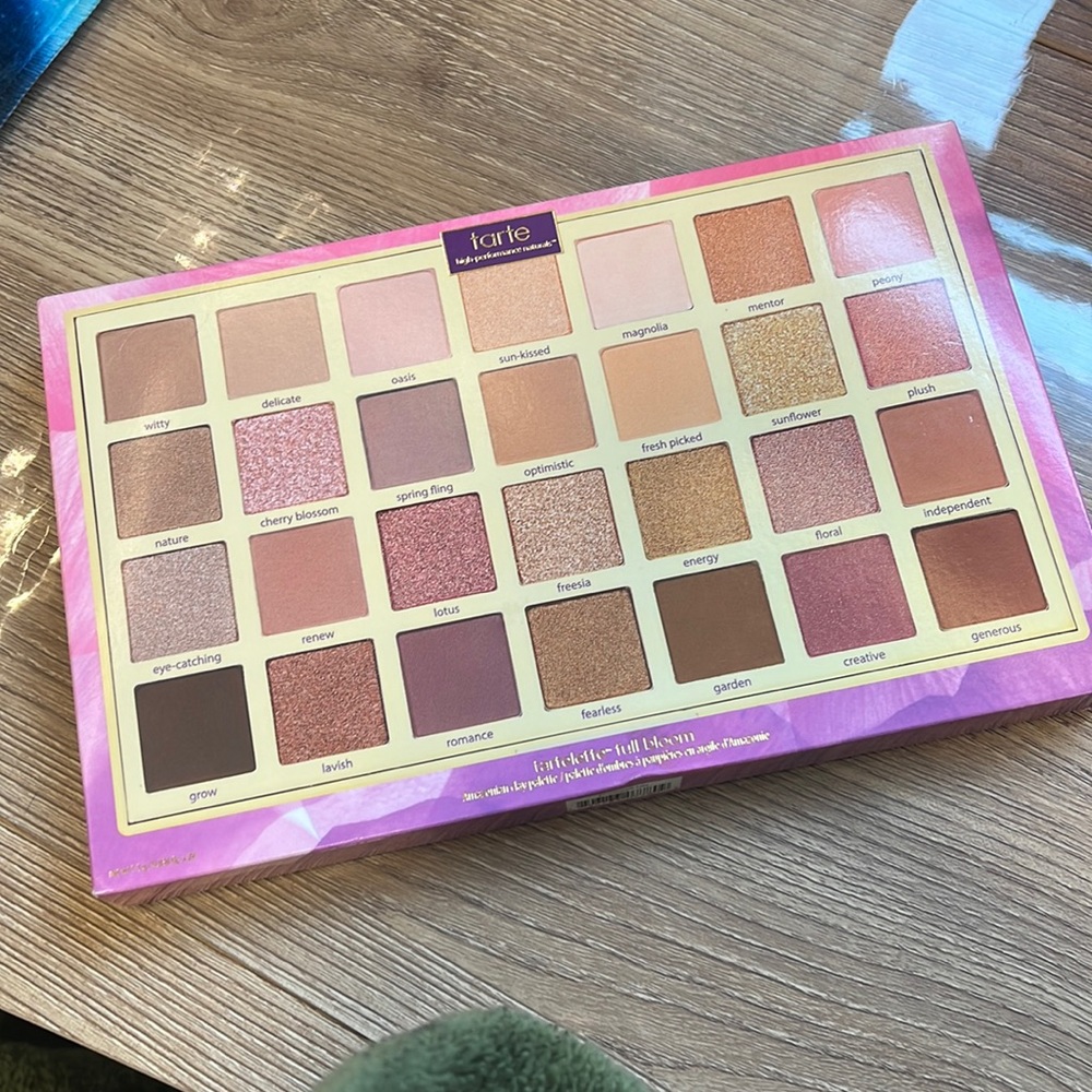 tartelette full bloom palette never used